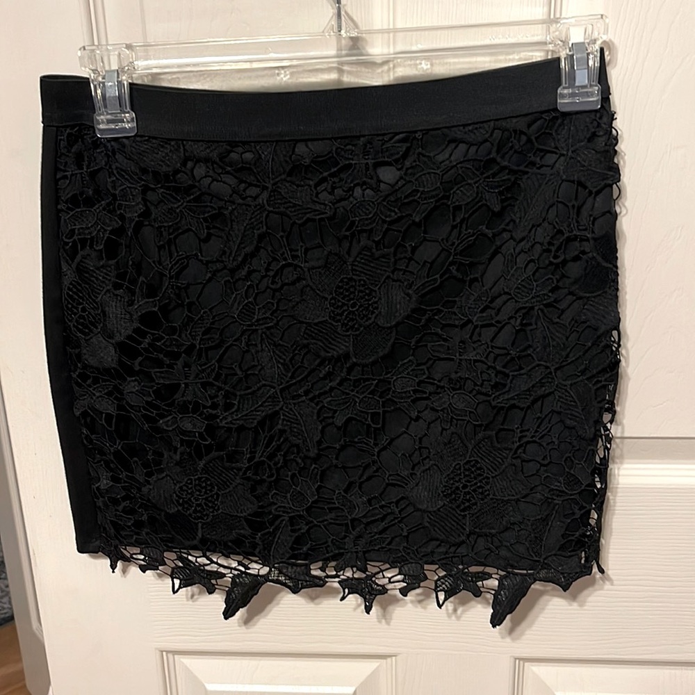 American Eagle Fitted Lace Mini Skirt- Size 10